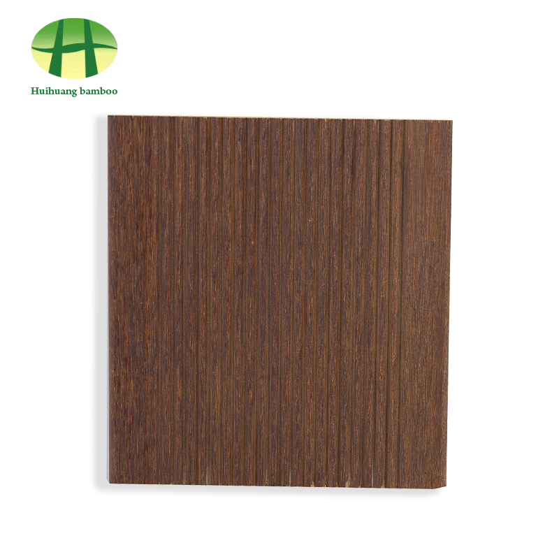 Små vågiga bambugolv